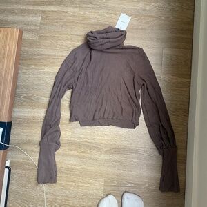 Joah Brown CROPPED TURTLENECK SWEATER